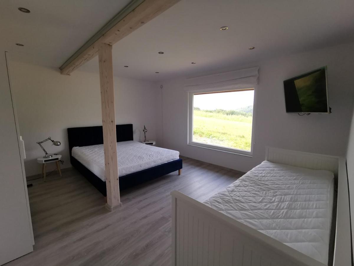 Domek Z Widokiem Sanok Exteriör bild