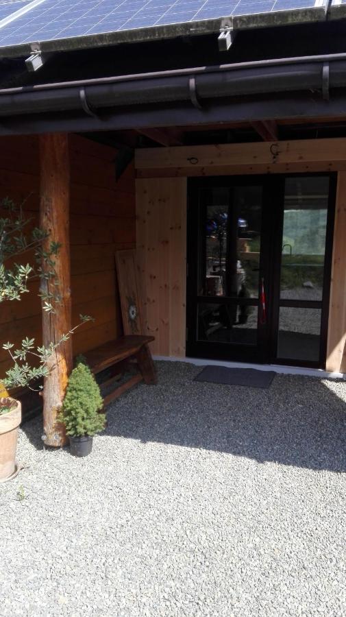 Domek Z Widokiem Sanok Exteriör bild